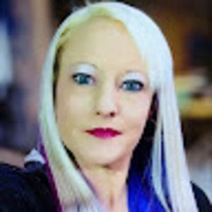 Meet your Posher, Raina